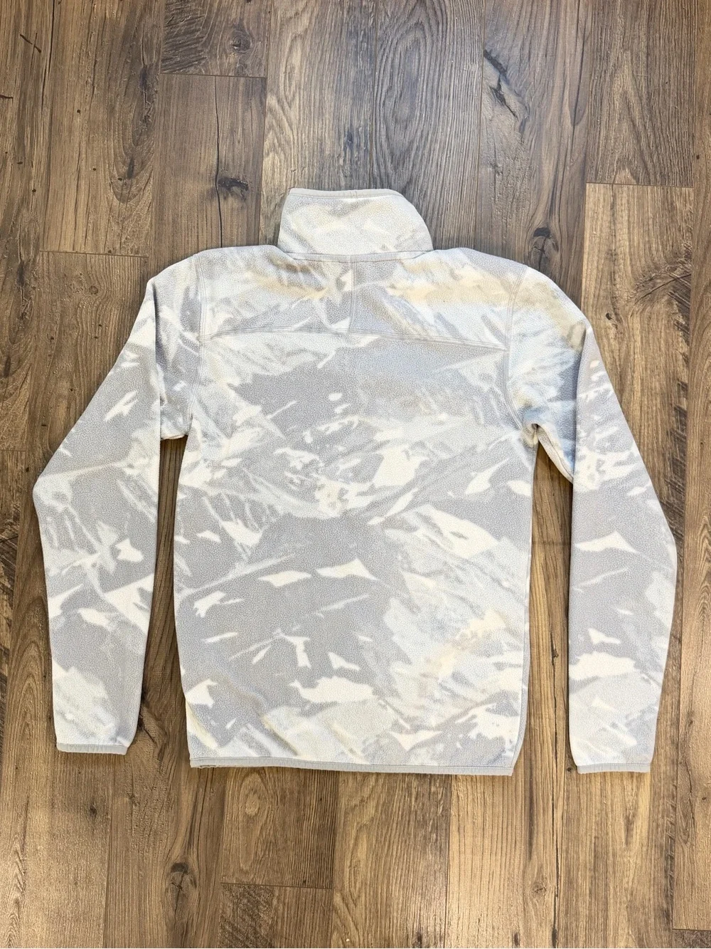 The North Face Men’s Gray White Printed Fleece Pullover XS
